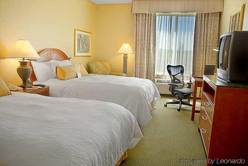 Hilton Garden Inn Lexington Rom bilde